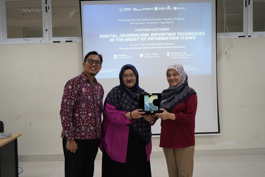 Unisa Yogyakarta Bahas Jurnalisme Digital Bersama Dosen Universiti Sains Islam Malaysia.