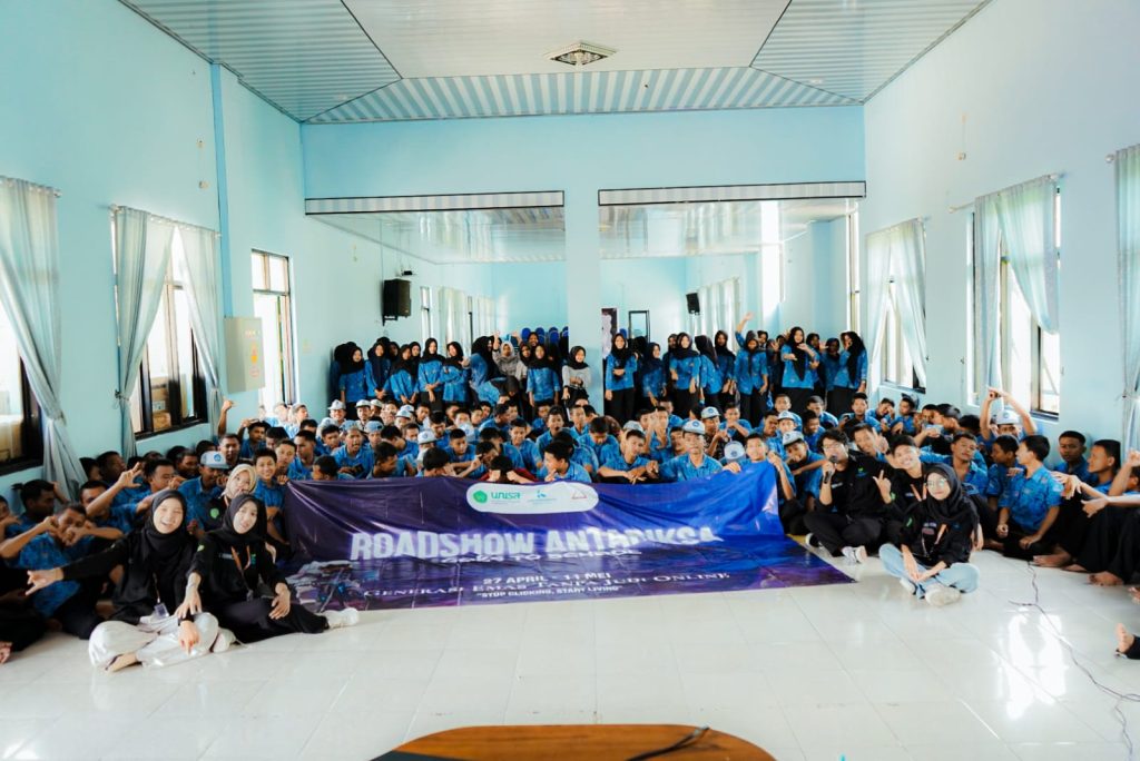 Antariksa Ilmu Komunikasi Universitas 'Aisyiyah (Unisa) Yogyakarta.